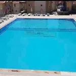 Deniz Manzarali, Havuzlu Ve Bahceli Triplex Villa