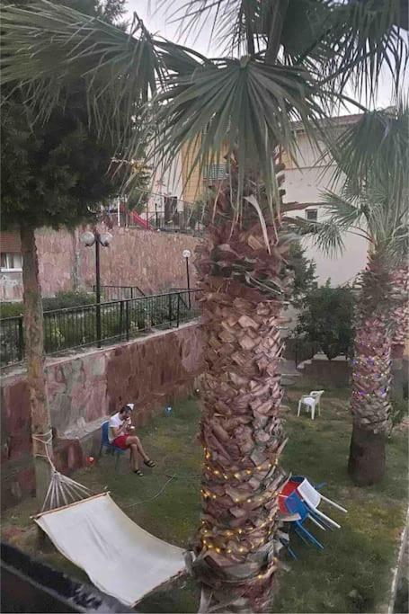 Villa Deniz Manzarali, Havuzlu Ve Bahceli Triplex *